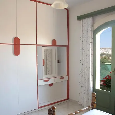 Bellevue Apartment *